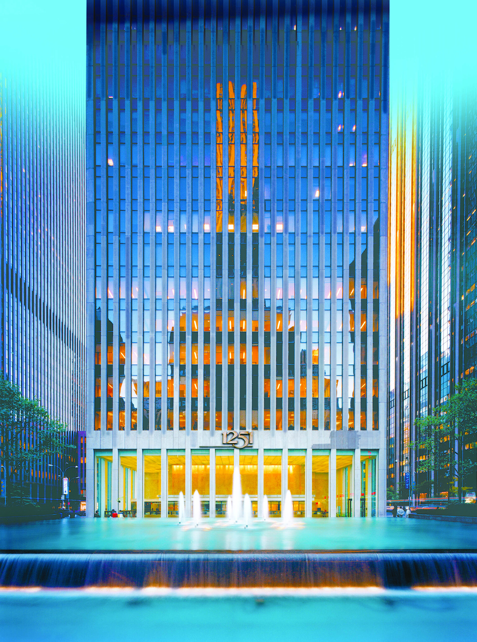 ROCKEFELLER CENTER Office Sublease